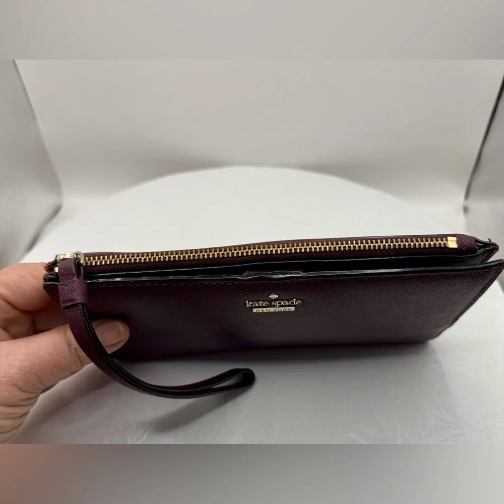 Kate Spade‎ Women's Burgundy Leather Wristlet Wallet Striped Logo